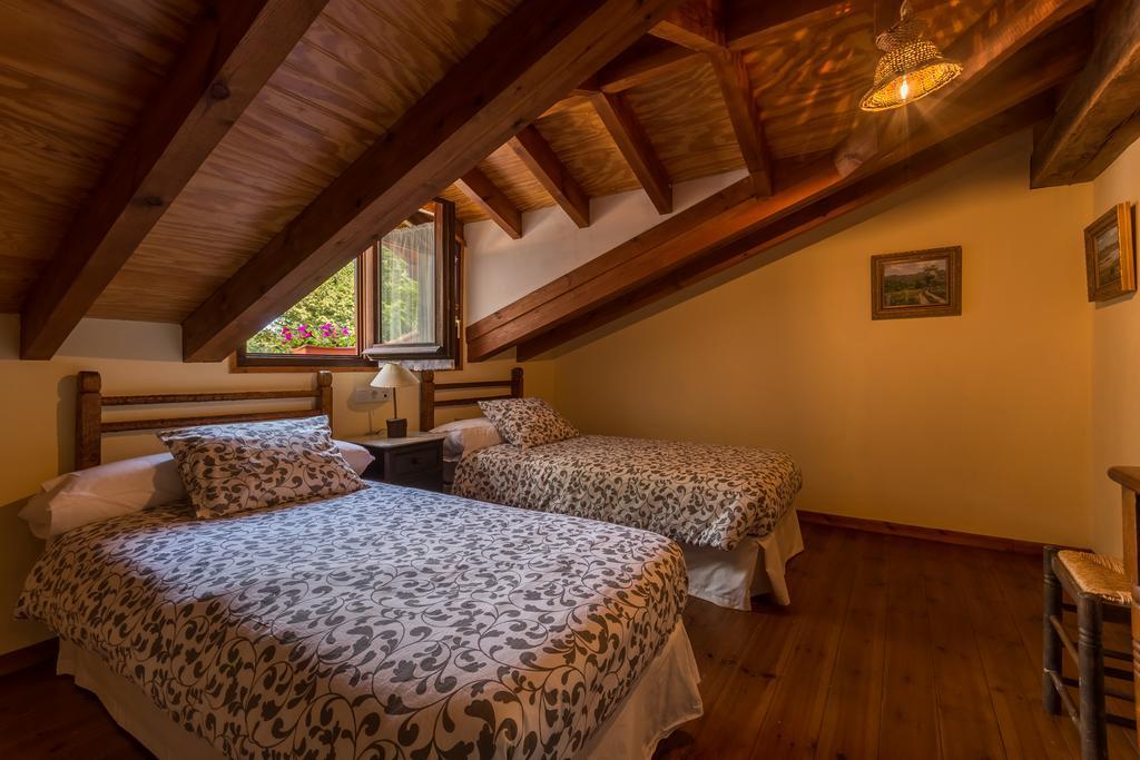 Villa Casavieja Rural à Abiada Extérieur photo